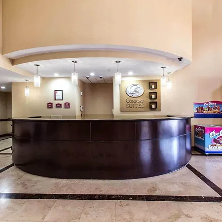 Comfort Suites Waycross-3
